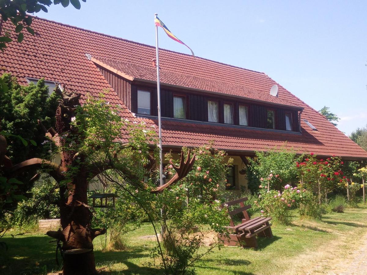 Five Oaks - Rote Wohnung Hohenkirchen  Exterior foto